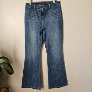 EUC CHICO'S FLARE LEGS STRETCHY JEANS SIZE 0 / 6-8 WOMENS